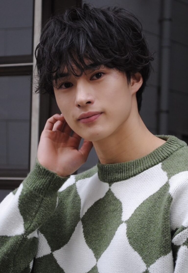 YUKI SANOのヘアスタイル